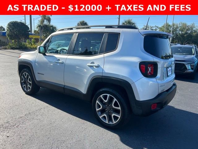 Used 2018 Jeep Renegade Latitude w/ Cold Weather Group image 4