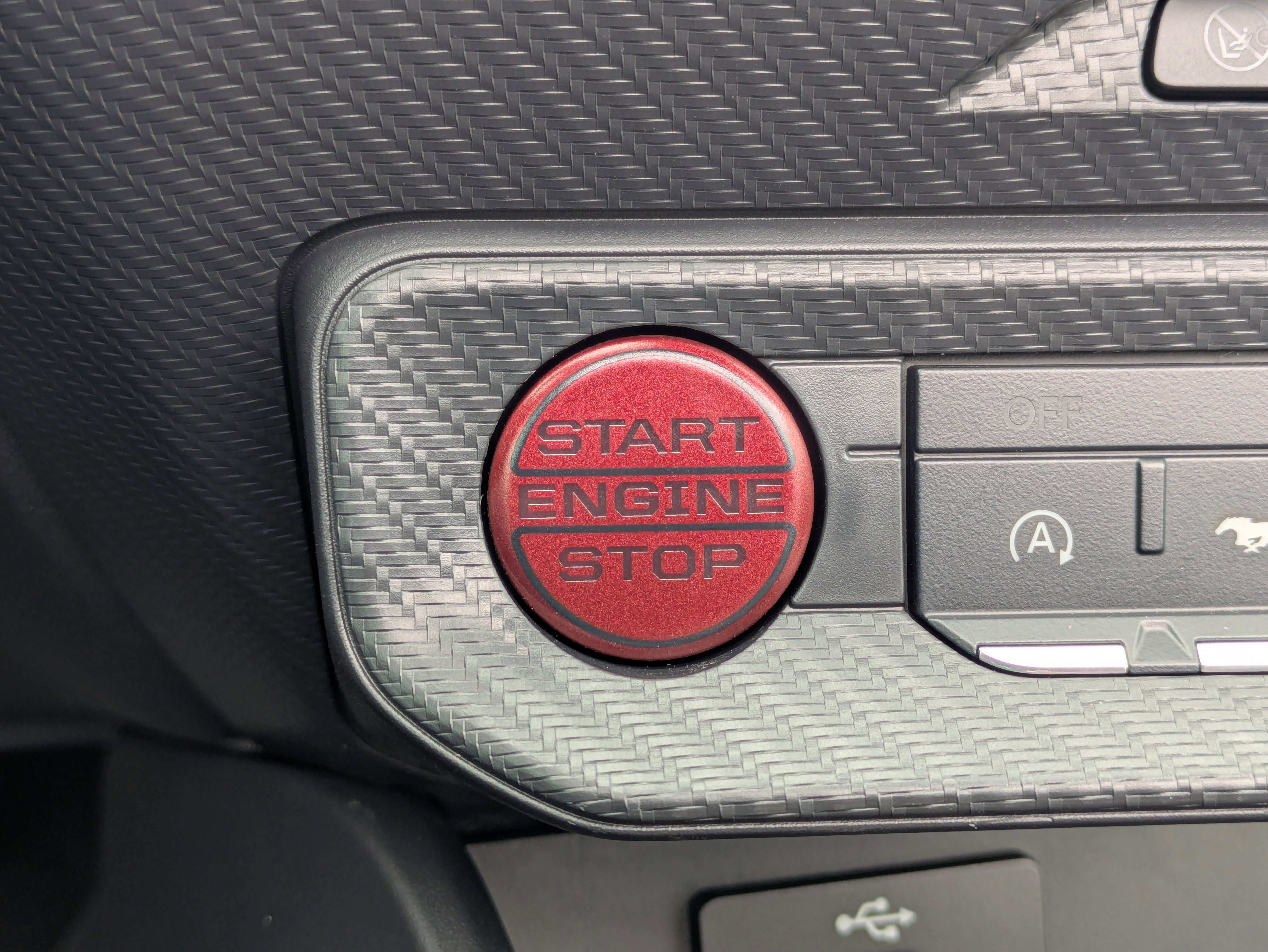 New 2025 Ford Mustang Premium image 34