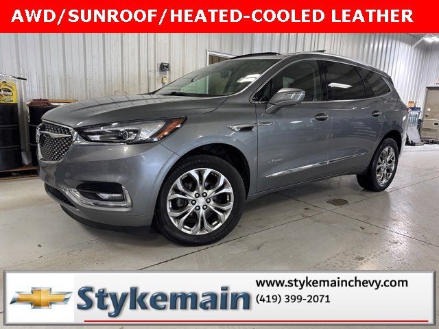 Used 2020 Buick Enclave Avenir image 1