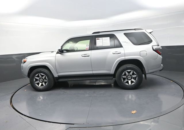 Used 2024 Toyota 4Runner TRD Off-Road image 6