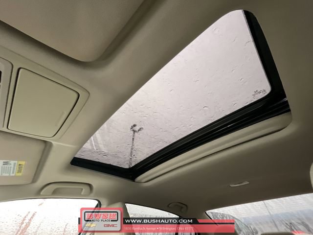 Used 2017 Honda Accord Touring image 19