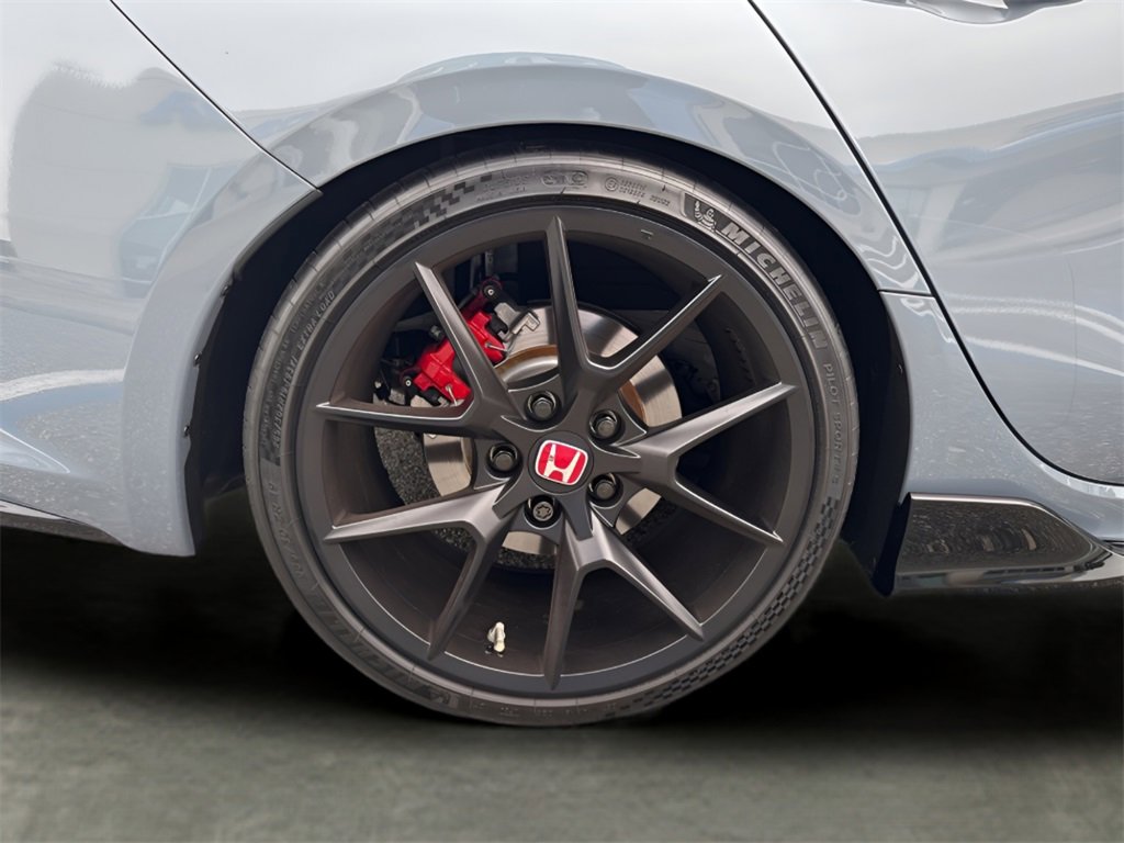 Used 2025 Honda Civic Type R image 13
