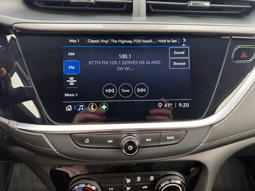 Used 2021 Buick Encore GX Preferred w/ Cold Weather Comfort Package image 23