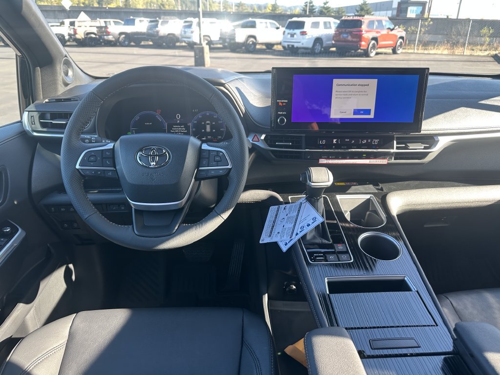 New 2026 Toyota Sienna XLE Woodland Edition AWD/4WD image 16