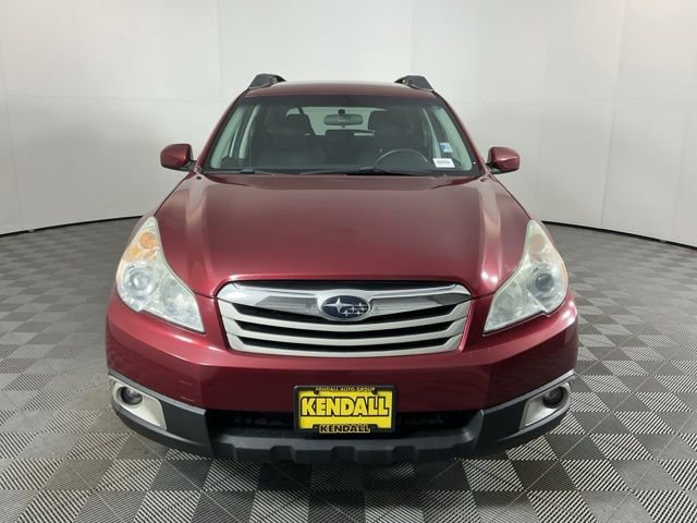 Used 2012 Subaru Outback 2.5i Premium w/ All-Weather Pkg AWD/4WD image 2