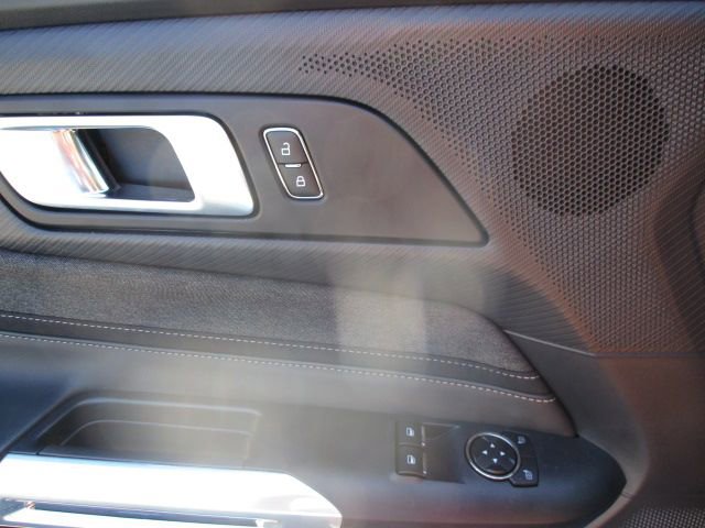 Used 2024 Ford Mustang Coupe image 16