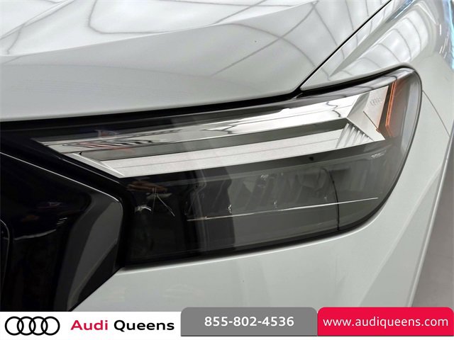 Used 2024 Audi Q4 e-tron Premium Plus image 7