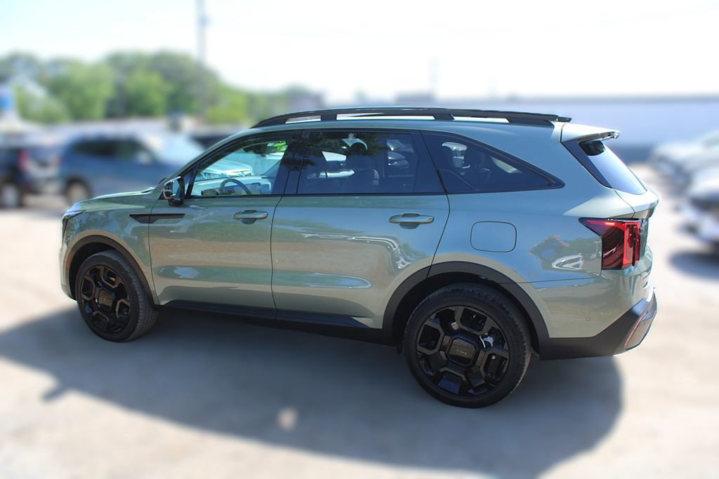 Certified 2025 Kia Sorento SX AWD/4WD image 14
