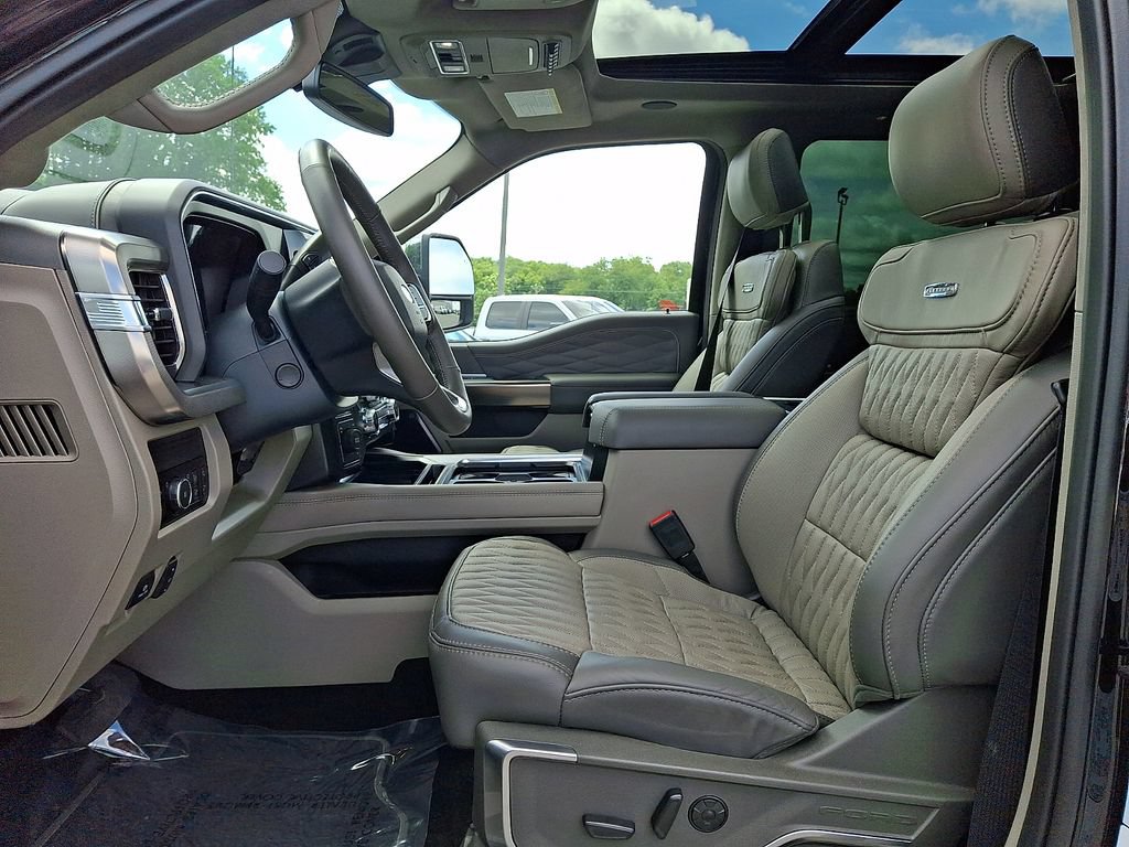 Used 2026 Ford F450 Platinum w/ Platinum Plus Package AWD/4WD image 13
