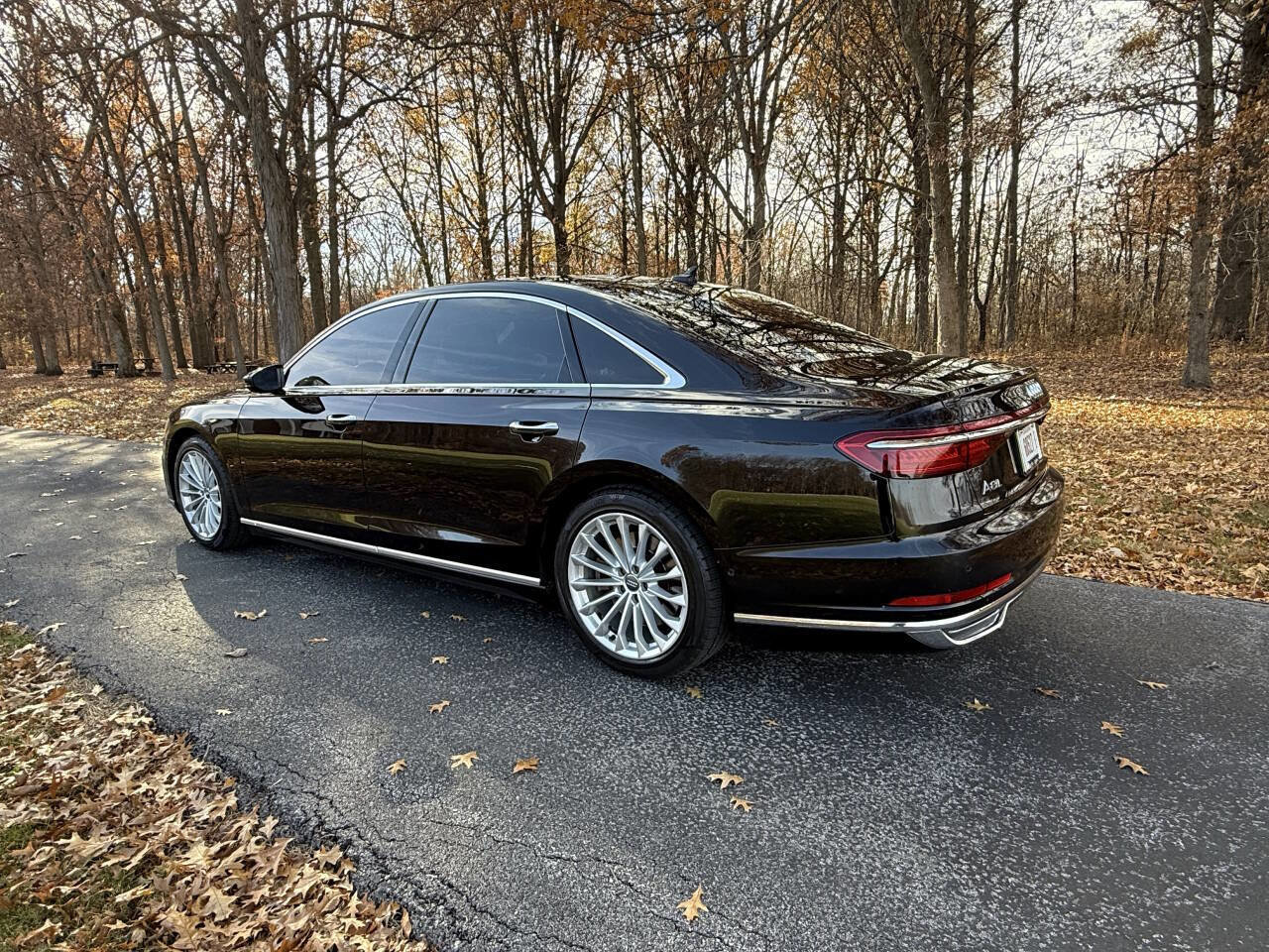 Used 2019 Audi A8 L 3.0T w/ Executive Package image 3