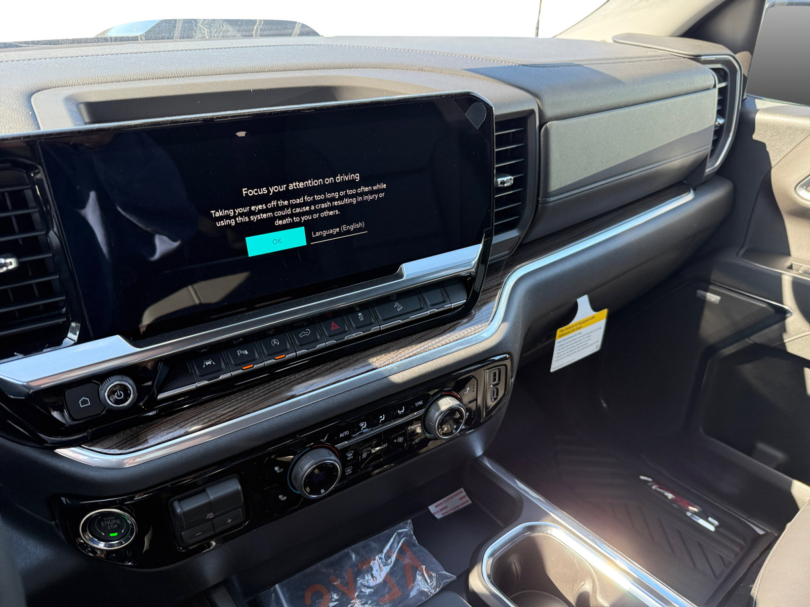 New 2026 Chevrolet Silverado 1500 LT Trail Boss w/ LT Trail Boss Premium Package AWD/4WD image 12