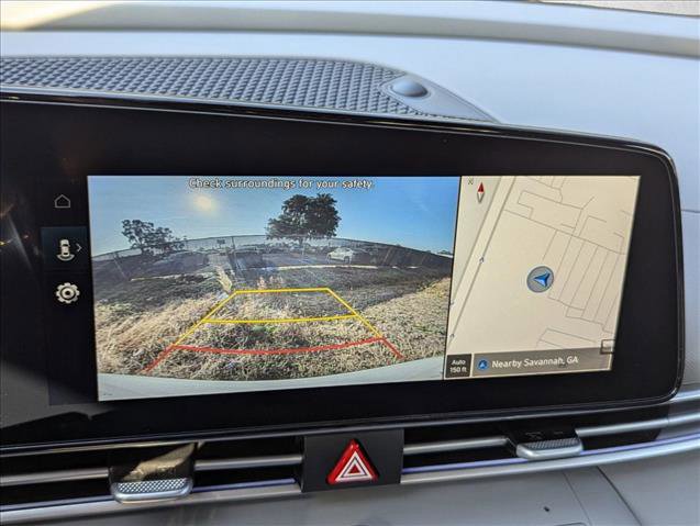 New 2025 Hyundai Elantra SEL image 12