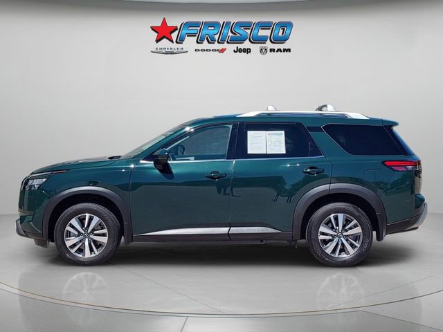 Used 2025 Nissan Pathfinder SL image 4