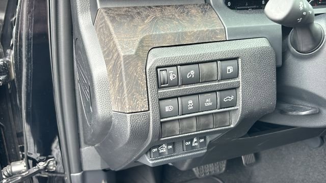 New 2025 Toyota Tacoma Limited AWD/4WD image 14