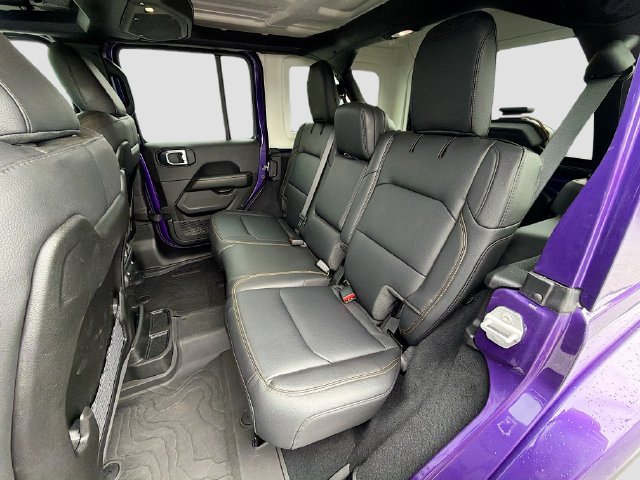 Used 2026 Jeep Wrangler Unlimited Sahara AWD/4WD image 27