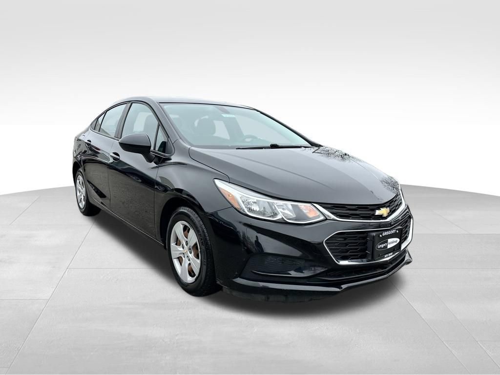 Used 2017 Chevrolet Cruze LS image 6