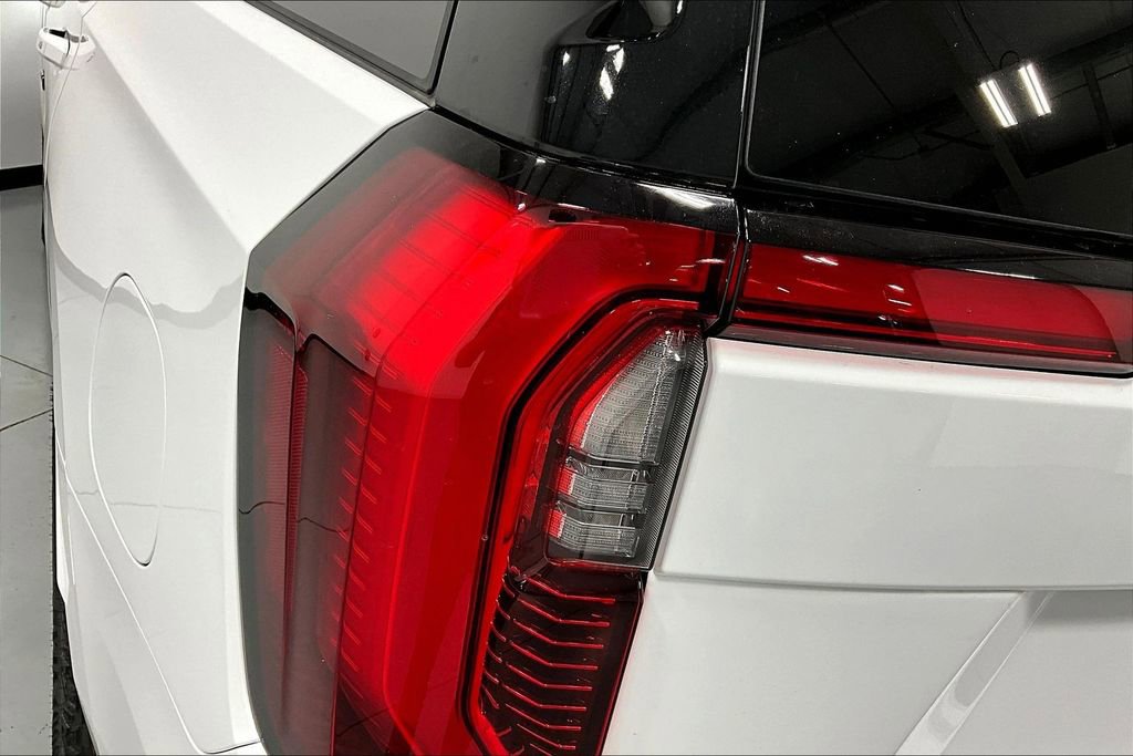 New 2026 GMC Yukon AT4 Ultimate AWD/4WD image 30