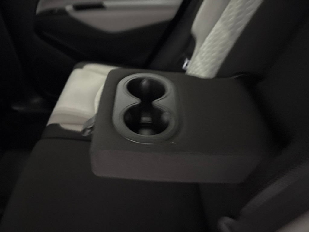 Used 2018 Chevrolet Equinox LT AWD/4WD image 32