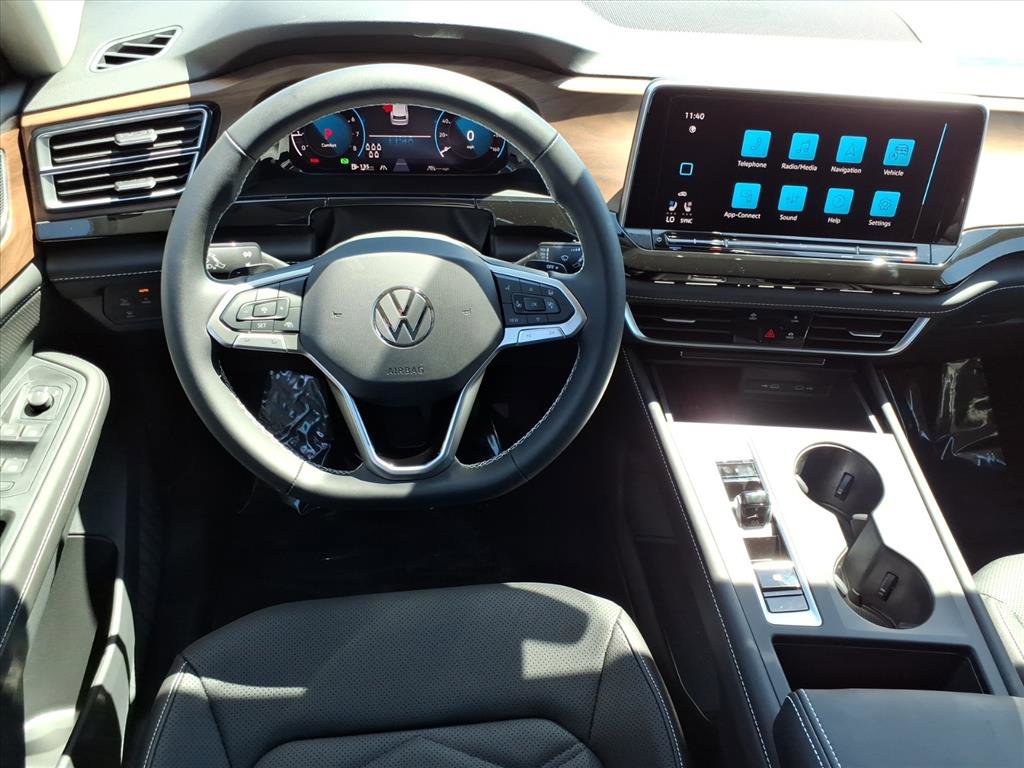New 2026 Volkswagen Atlas SE image 17