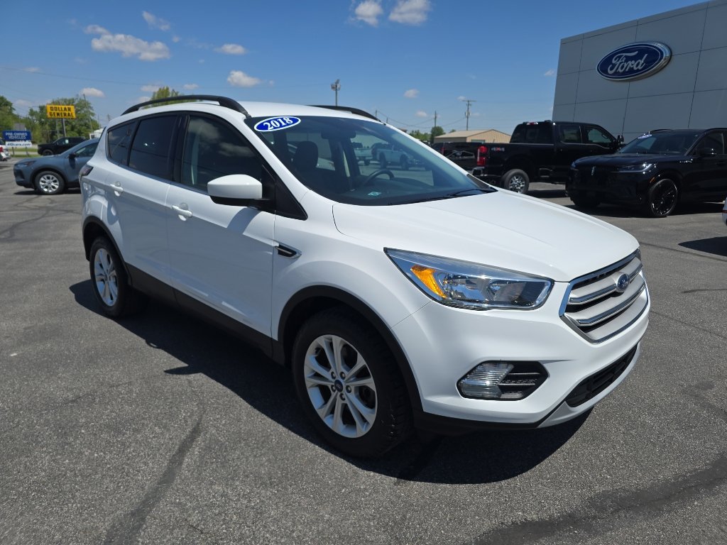Used 2018 Ford Escape SE AWD/4WD image 4