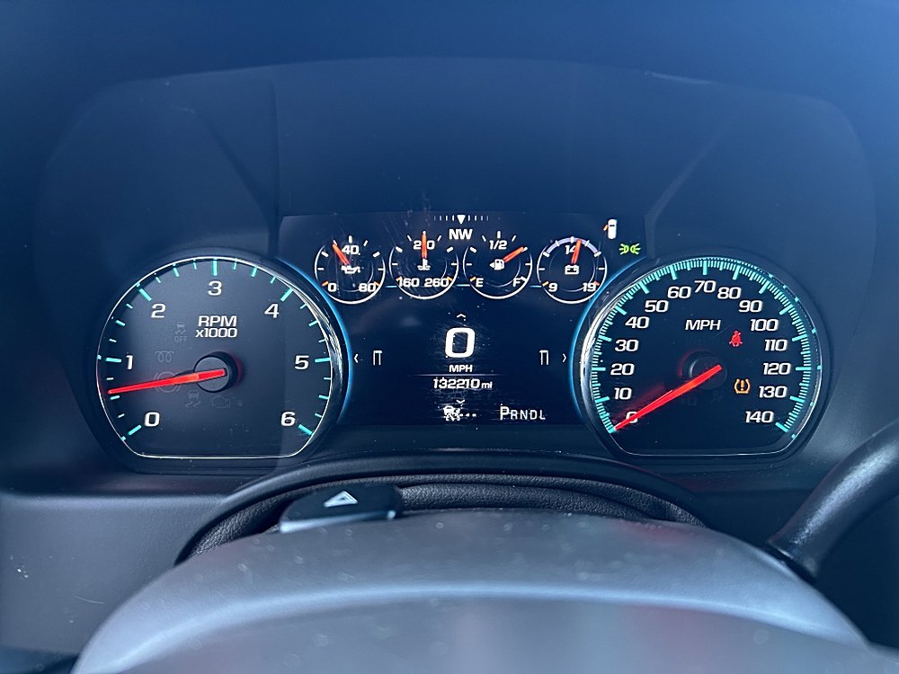 Used 2017 GMC Yukon XL Denali w/ Open Road Package image 7