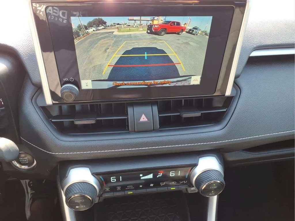 Used 2024 Toyota RAV4 XLE FWD image 16