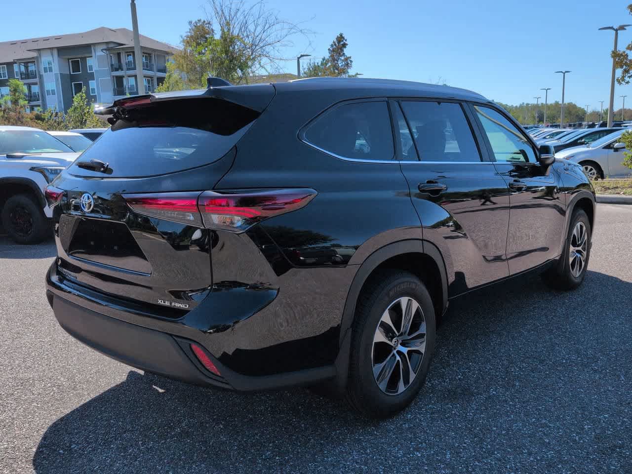 New 2026 Toyota Highlander XLE AWD/4WD image 6
