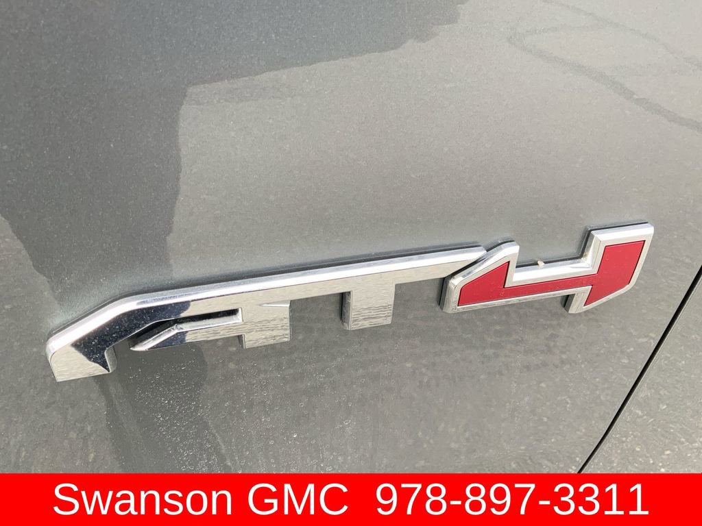 New 2026 GMC Yukon AT4 w/ AT4 Premium Package image 30