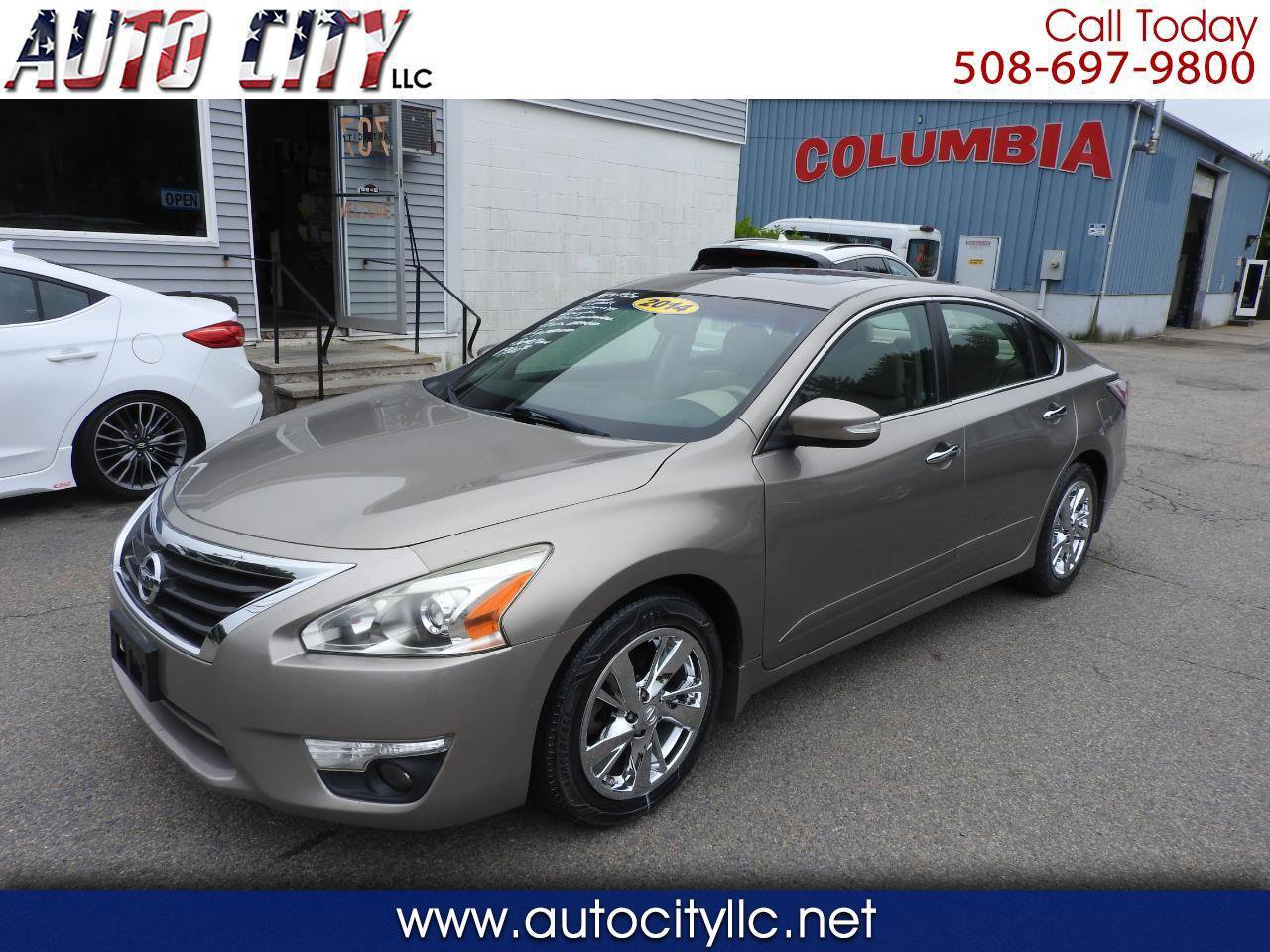 Used 2014 Nissan Altima 2.5 SL w/ Technology Package image 1