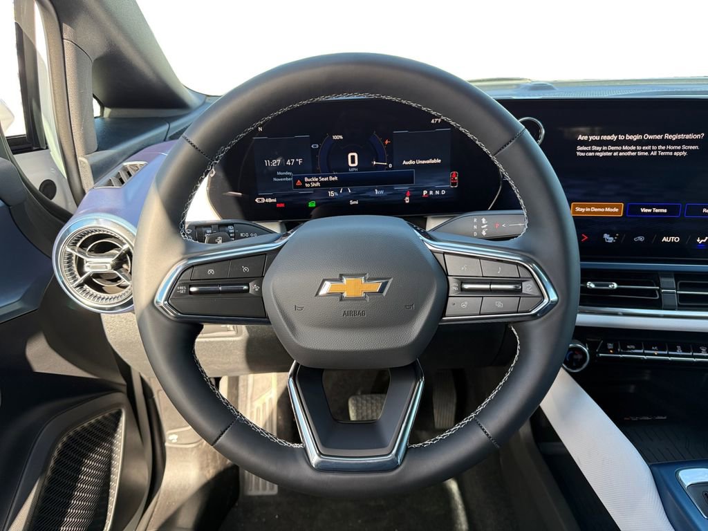 New 2026 Chevrolet Equinox EV LT image 12