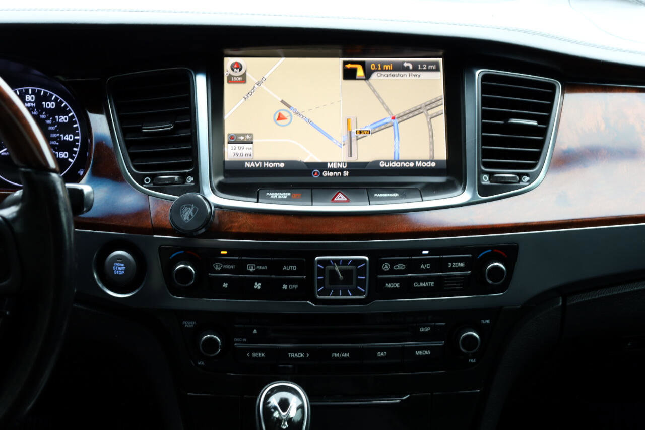 Used 2016 Hyundai Equus Signature image 10