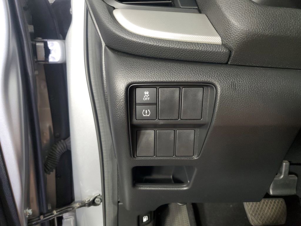 Used 2018 Honda CR-V LX image 25