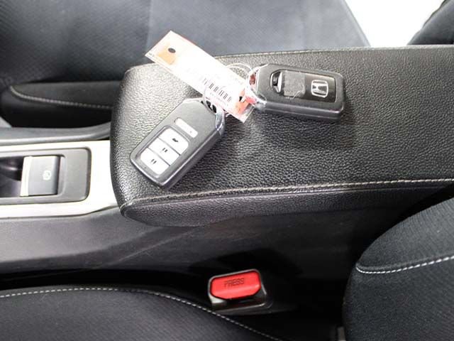Used 2016 Honda CR-Z LX image 18