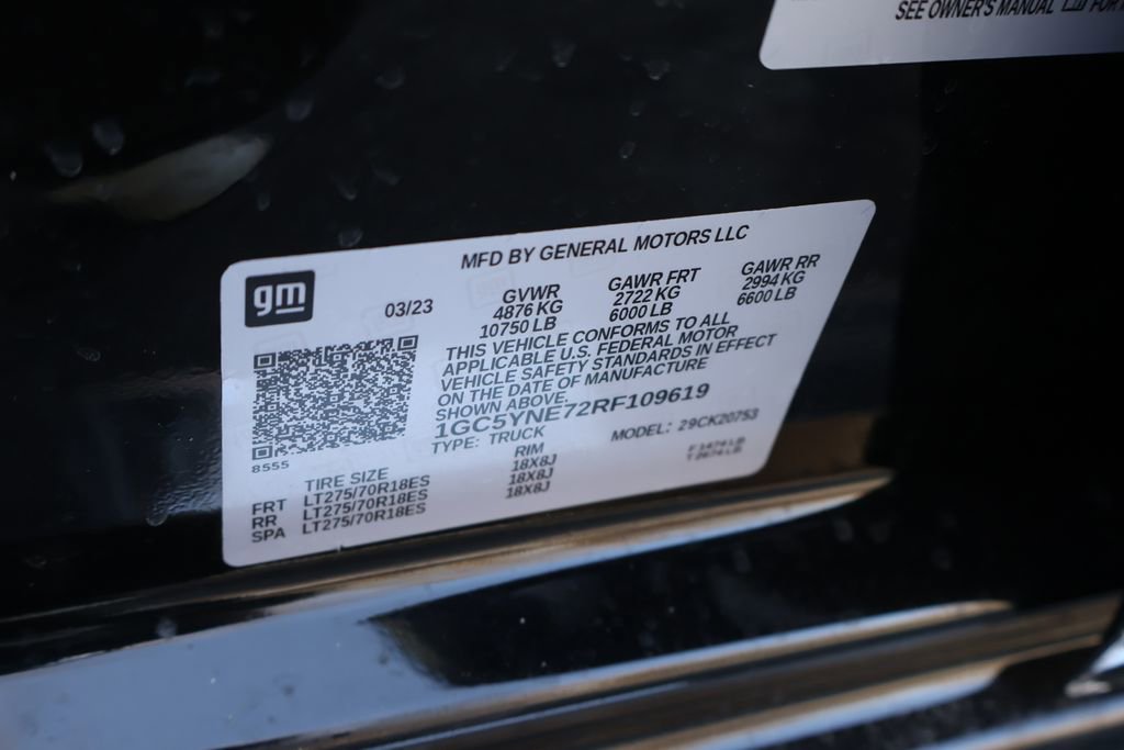 Used 2024 Chevrolet Silverado 2500 LT w/ Convenience Package image 47