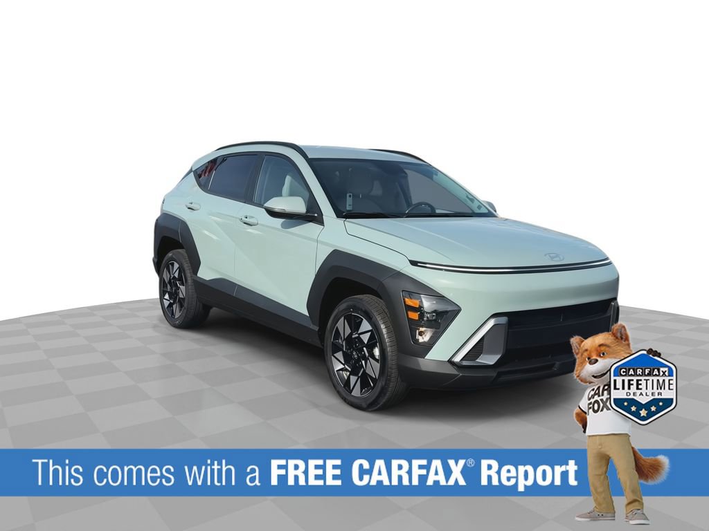 Used 2024 Hyundai Kona SEL image 2