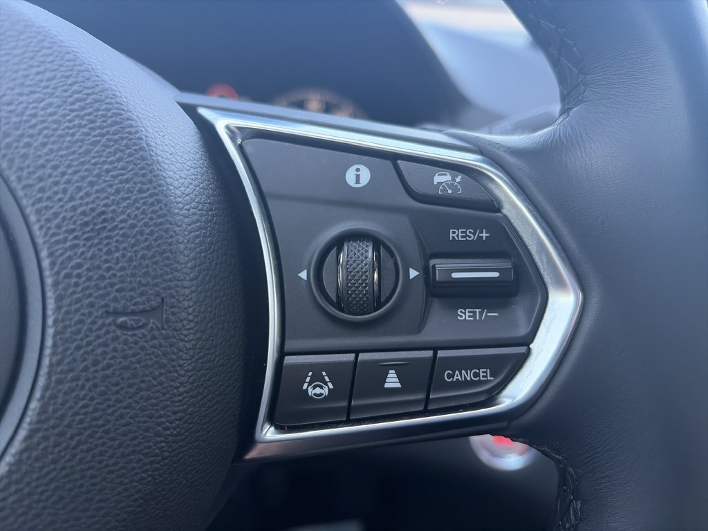 Used 2025 Acura RDX SH-AWD image 20