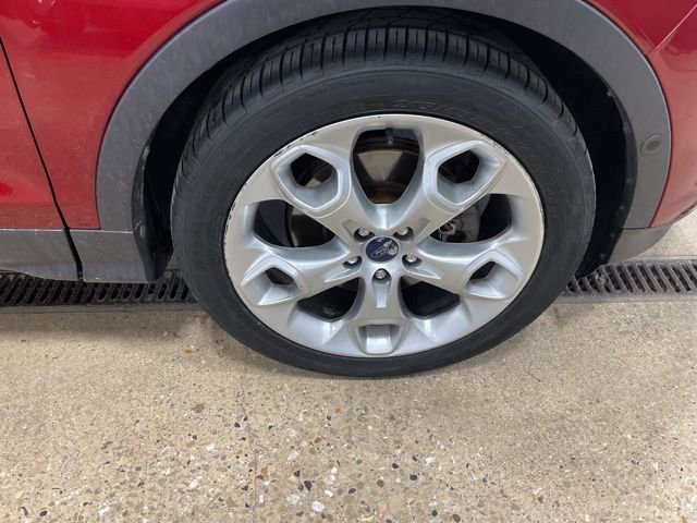 Used 2014 Ford Escape Titanium w/ Equipment Group 401A image 36