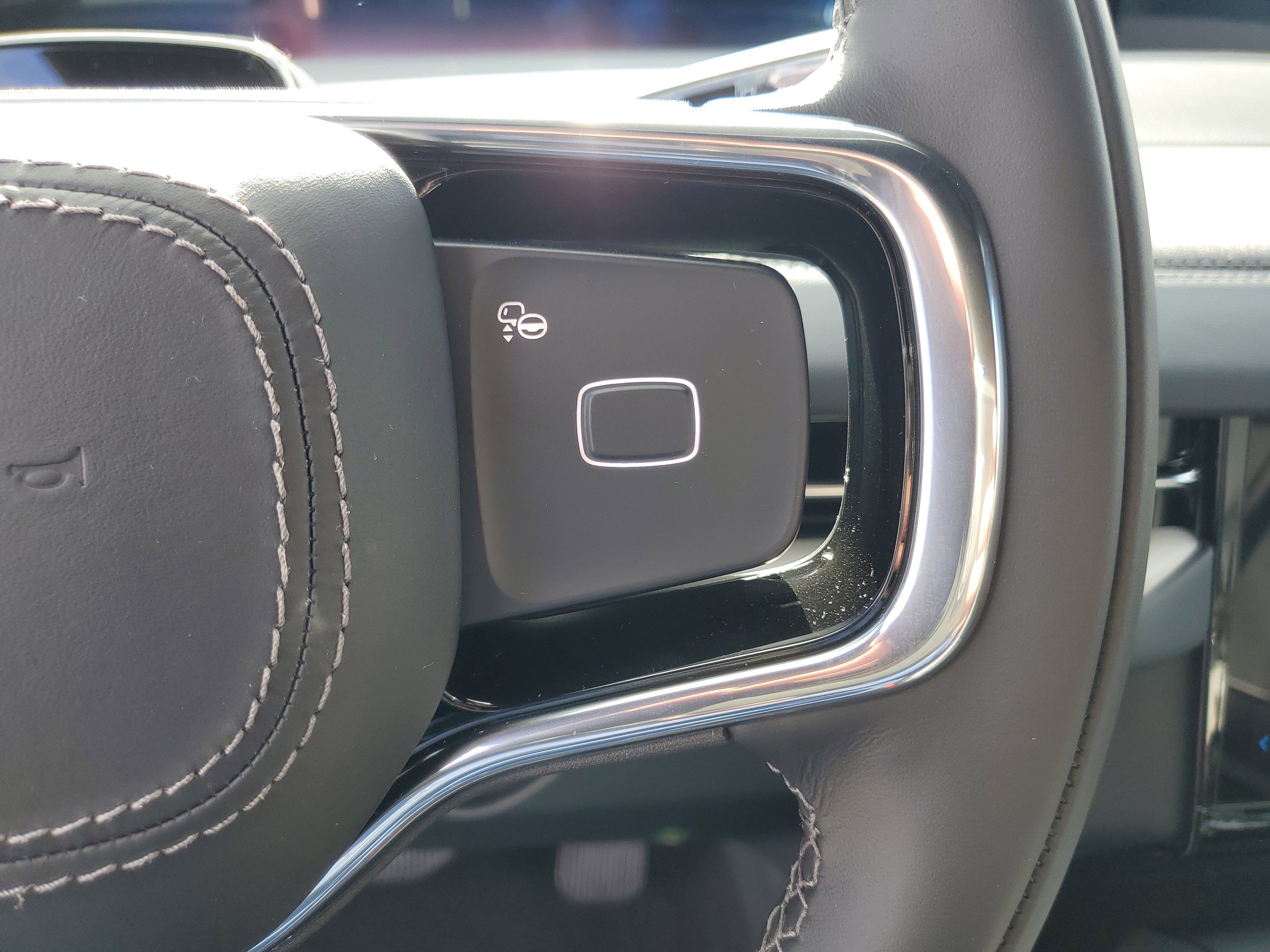 New 2025 Lincoln Navigator Reserve w/ Jet Appearance Package image 18