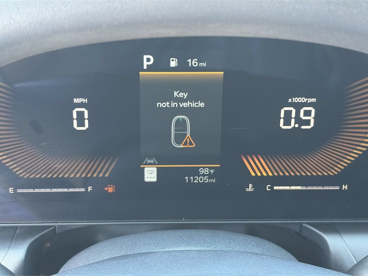 Certified 2025 Kia K4 FWD image 29
