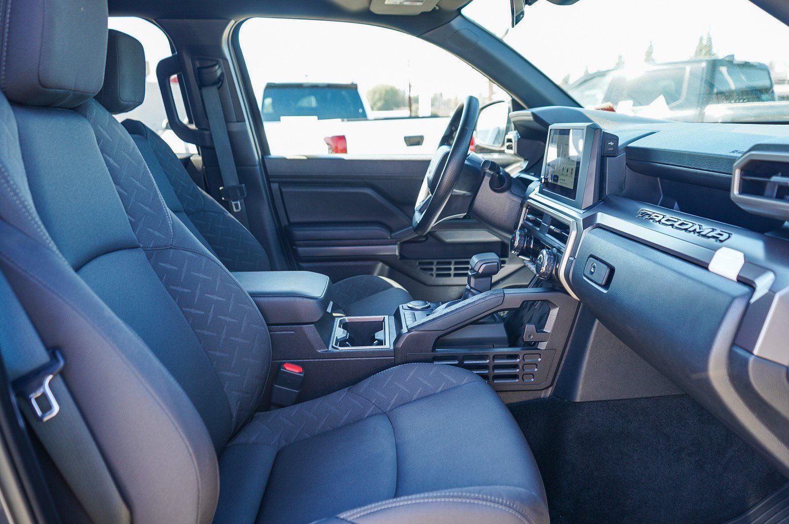 Used 2026 Toyota Tacoma SR5 RWD image 17
