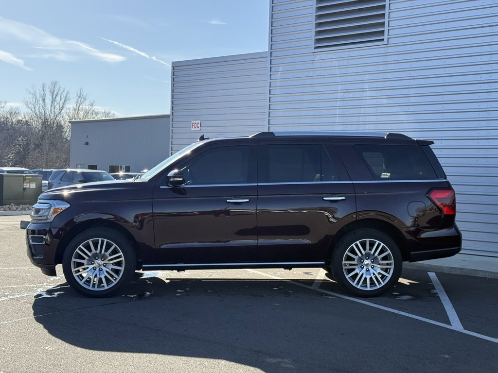 Used 2024 Ford Expedition Limited image 15