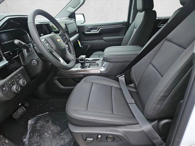 New 2026 Chevrolet Silverado 1500 LTZ w/ LTZ Convenience Package II image 12
