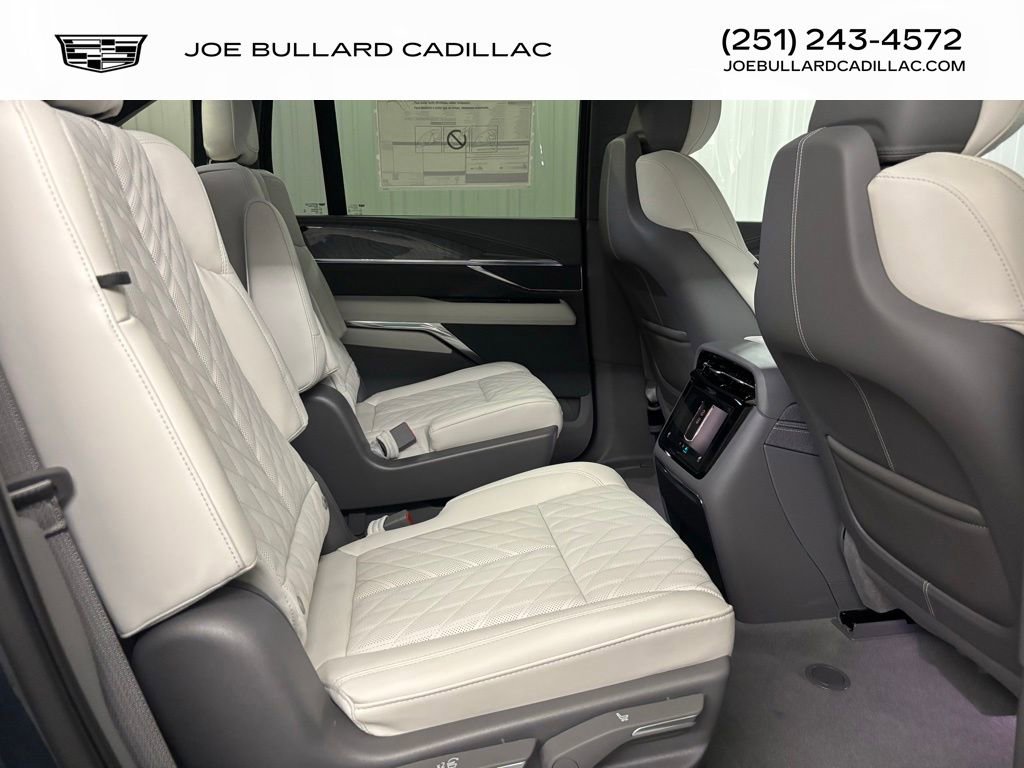 New 2026 Cadillac Escalade IQ Luxury 1 w/ LPO, Floor Liner Package image 17
