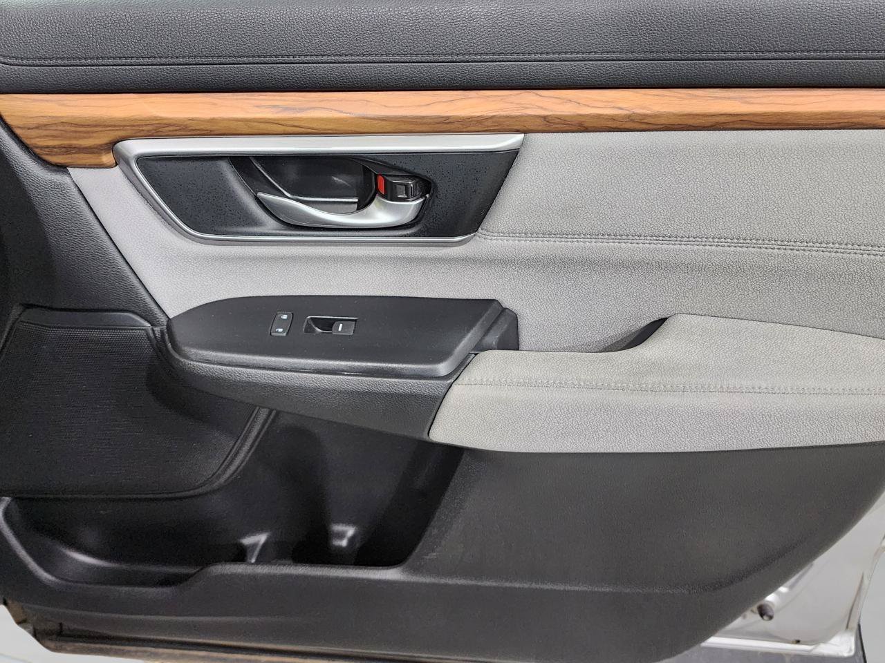 Used 2020 Honda CR-V EX image 25