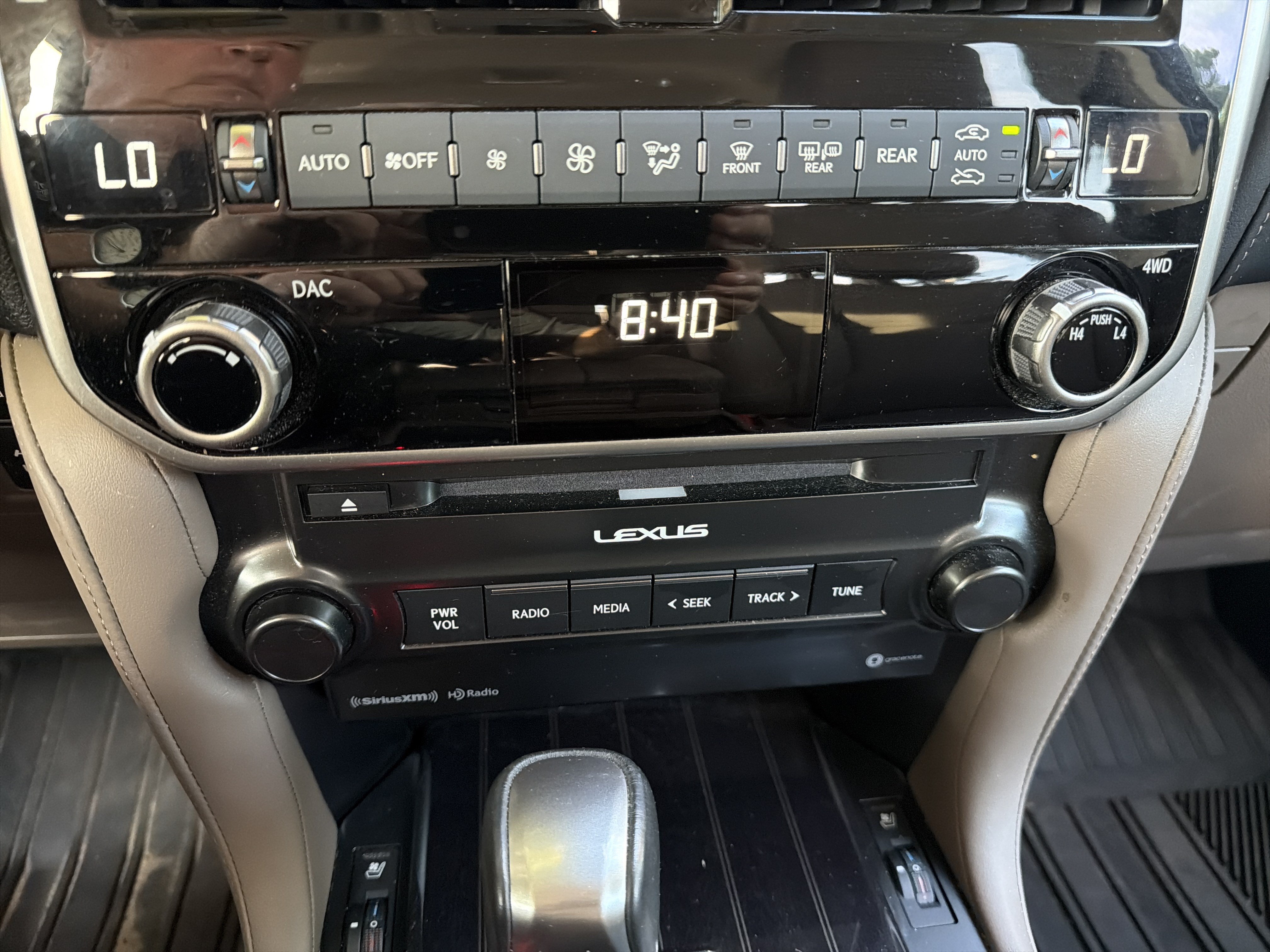 Used 2023 Lexus GX 460 Premium w/ Premium Package AWD/4WD image 27