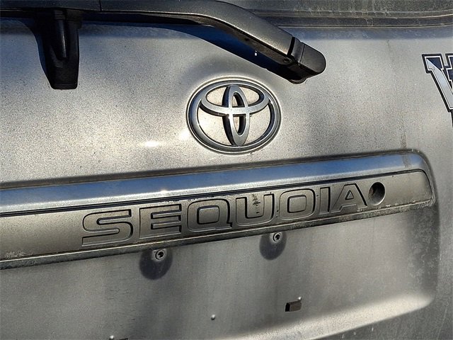 Used 2014 Toyota Sequoia Limited image 10