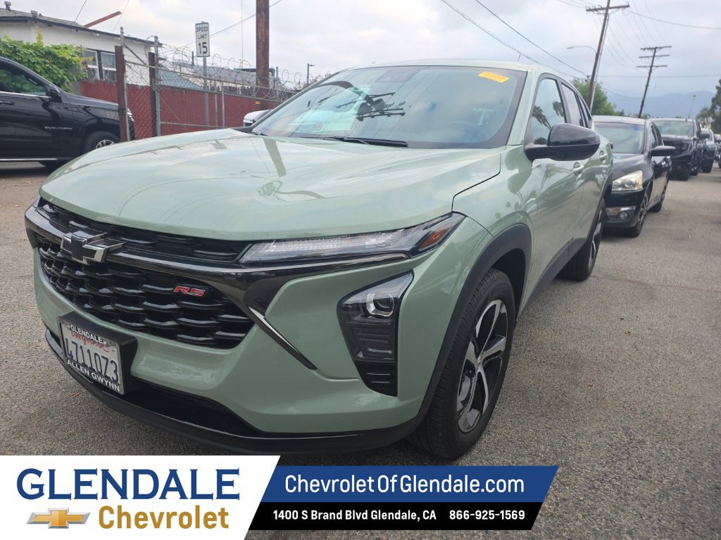 Used 2024 Chevrolet Trax RS w/ Driver Confidence Package