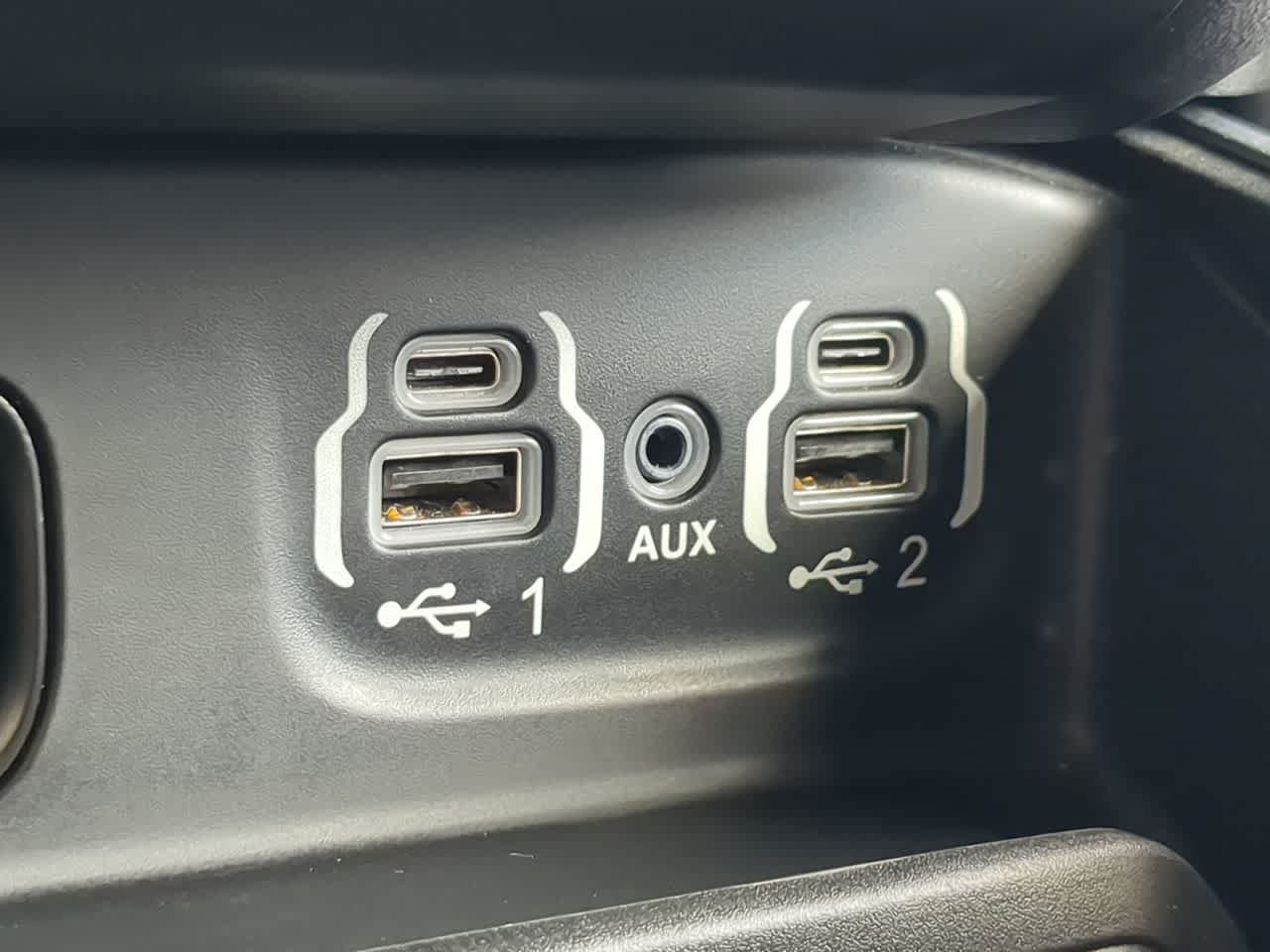 Used 2023 RAM 1500 Big Horn RWD image 31