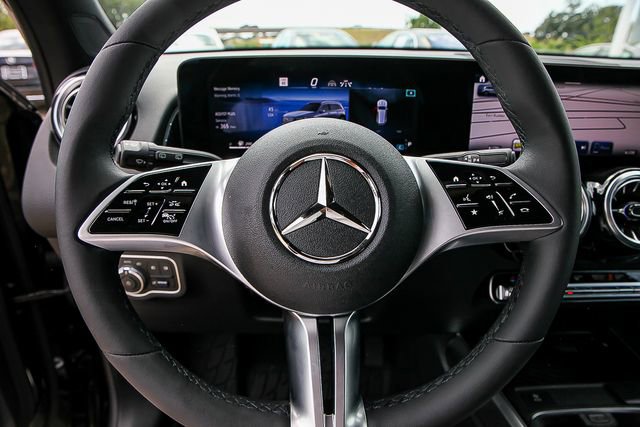 Certified 2024 Mercedes-Benz GLB 250 image 13