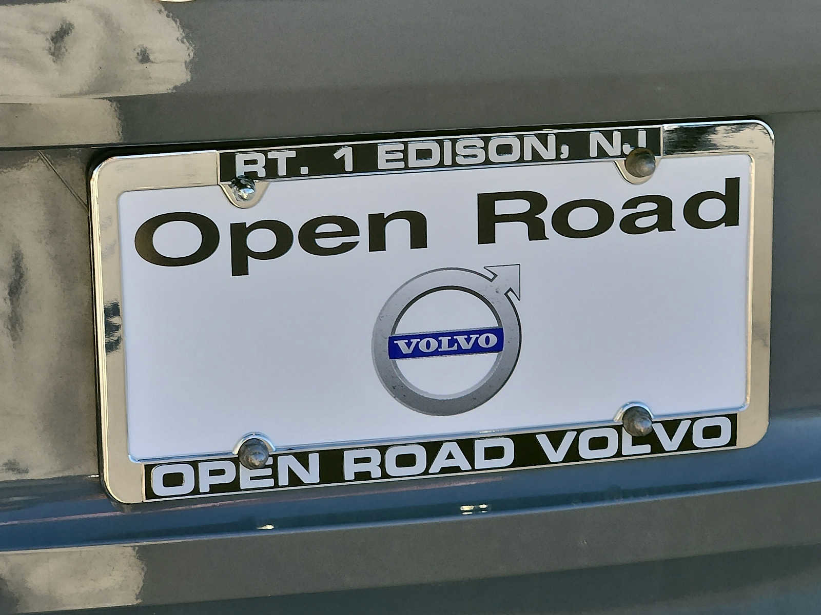 Certified 2023 Volvo XC60 B5 Core w/ Climate Package image 29